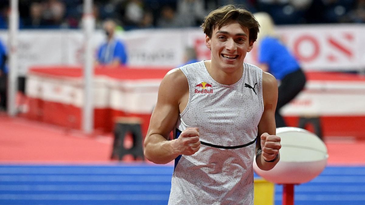 Duplantis acaba de elevar su récord mundial de pértiga a 6,19