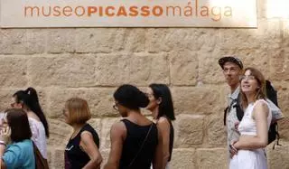 El Museo Picasso se da dos meses más para encontrarle sustituto a Lebrero