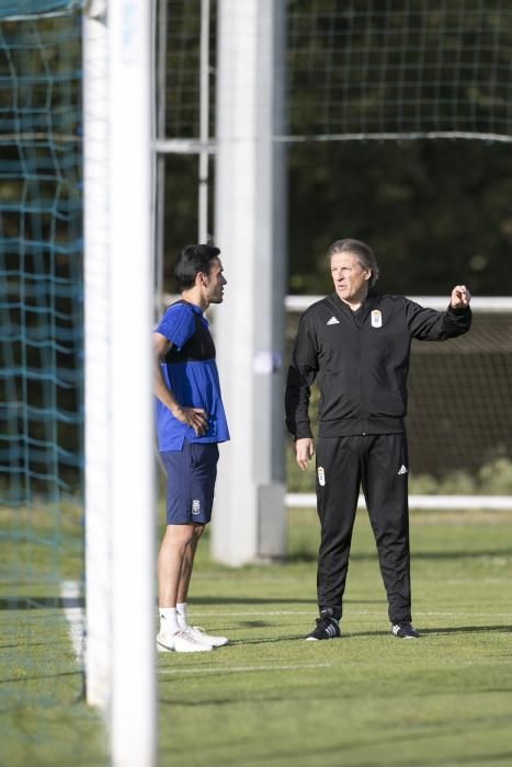 Primer día de Egea en el Oviedo tras su vuelta.