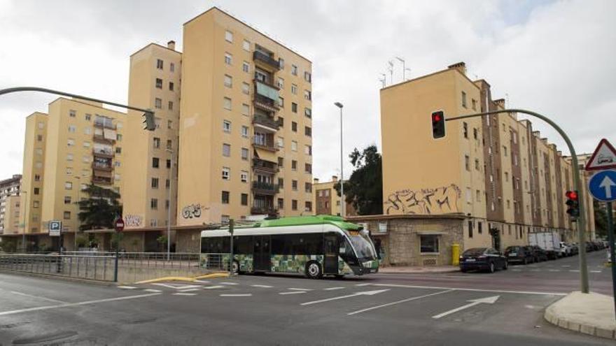 Los arquitectos instan a proteger 13 edificios emblemáticos de Castelló del siglo XX