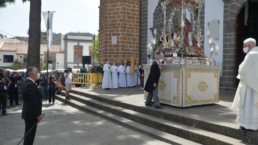 Día grande del Pino, honores a la virgen