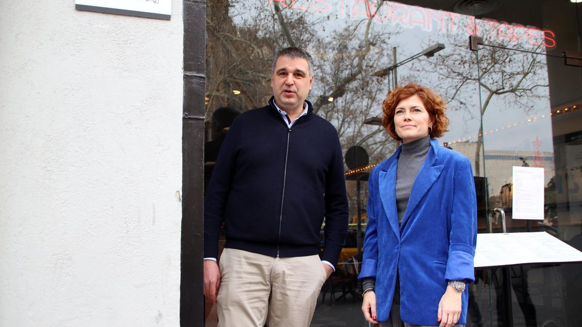 Roger Pallarols y Elisenda Alamany.
