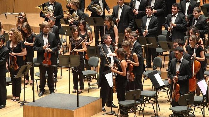 &#039;Pedro y el lobo&#039; y villancicos internacionales en el tradicional concierto del Palau