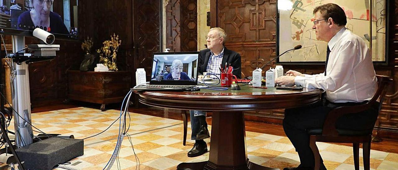 El president Ximo Puig, ayer en el transcurso de la videoconferencia con la consellera de Sanidad.