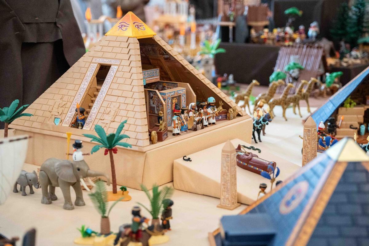 Espectacular Belén de Playmobil en la capital extremeña.