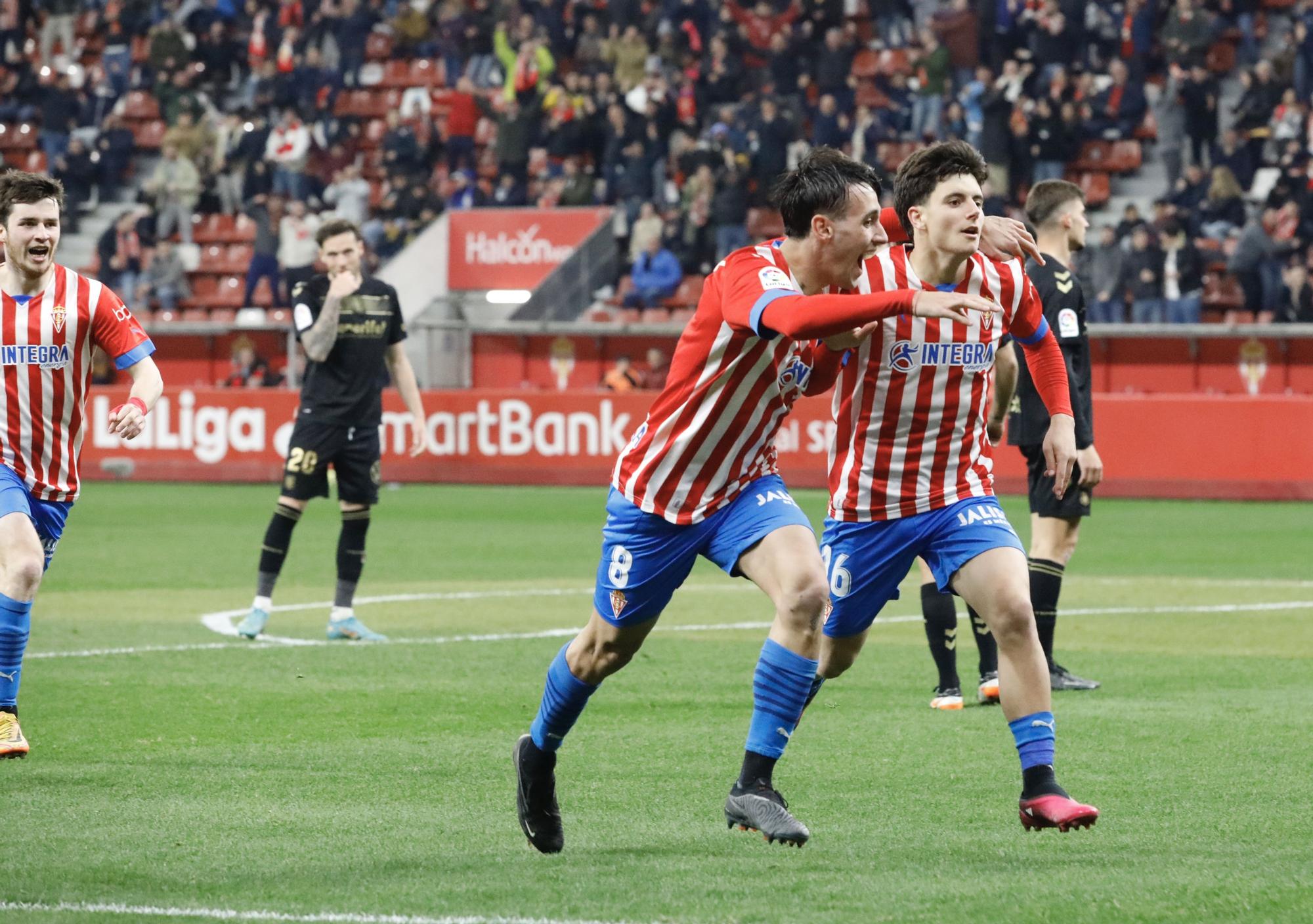 Así se vivió el encuentro entre el Sporting y el Tenerife