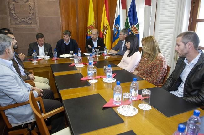 VISITA DE FERNANDO CLAVIJO A TEJEDA