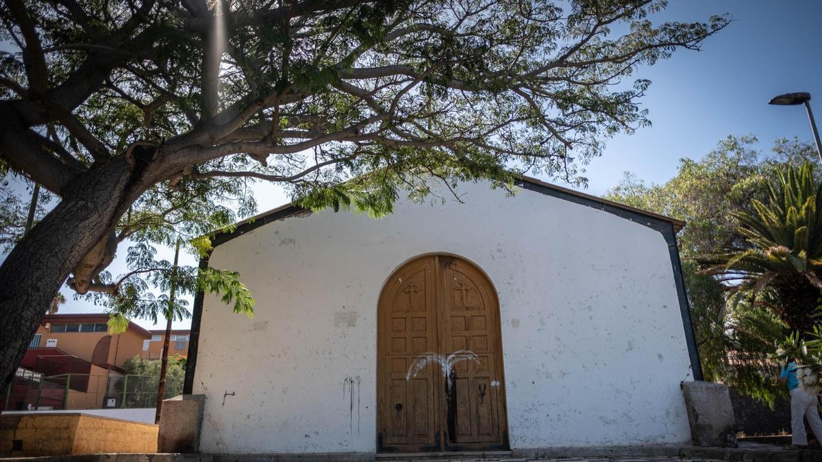 Antigua iglesia de San Gerardo, que dará paso a nuevas plazas de aparcamientos.