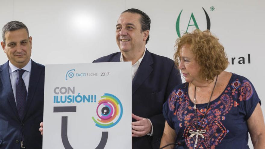 El cartel &quot;Un guiño, una sonrisa&quot; ilustrará el congreso Faco 2017