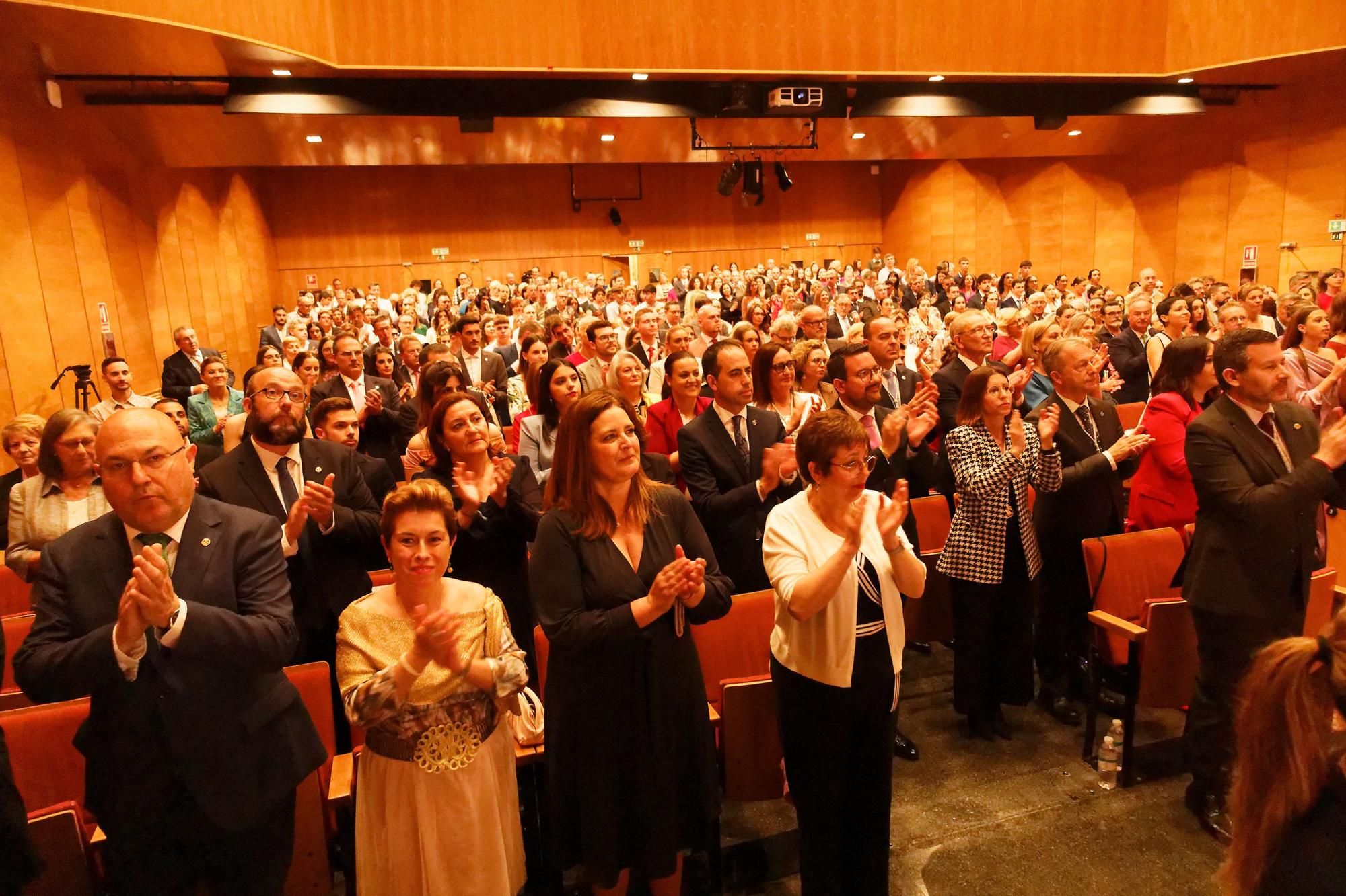 ¡Búscate en la macrogalería! Castellón vive un puente de fiestas en los municipios