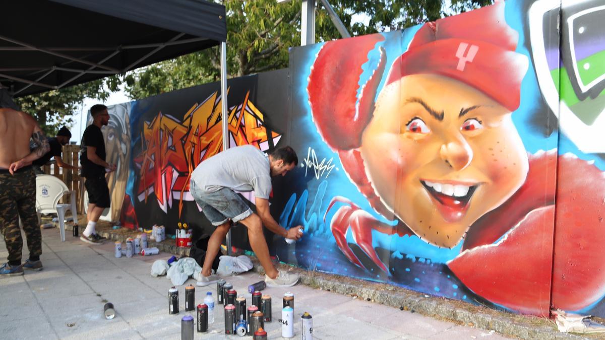 El pintado de grafitis en el &quot;O Grove Jam Fest&quot;, desaparecido hace un lustro.