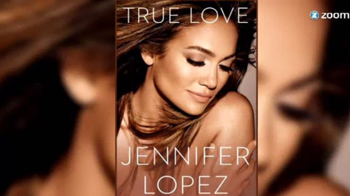 La cantant Jennifer Lopez publica un nou llibre, ’True Love’, que sortirà al mercat a l’octubre.