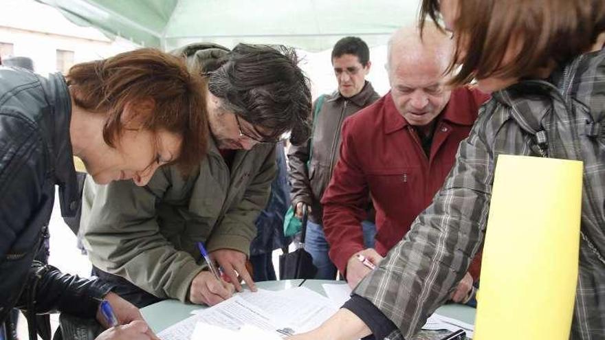 Firmantes en defensa de las fragas.