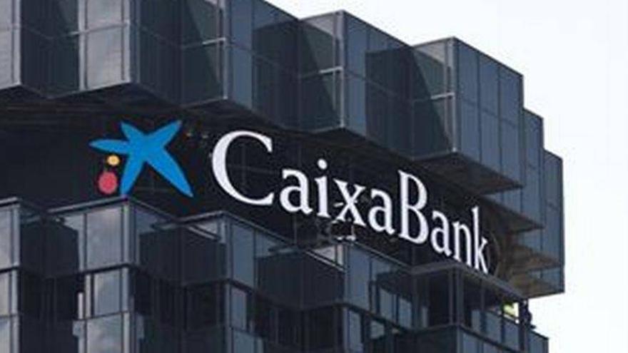 CaixaBank prevé reducir plantilla en 3.000 personas