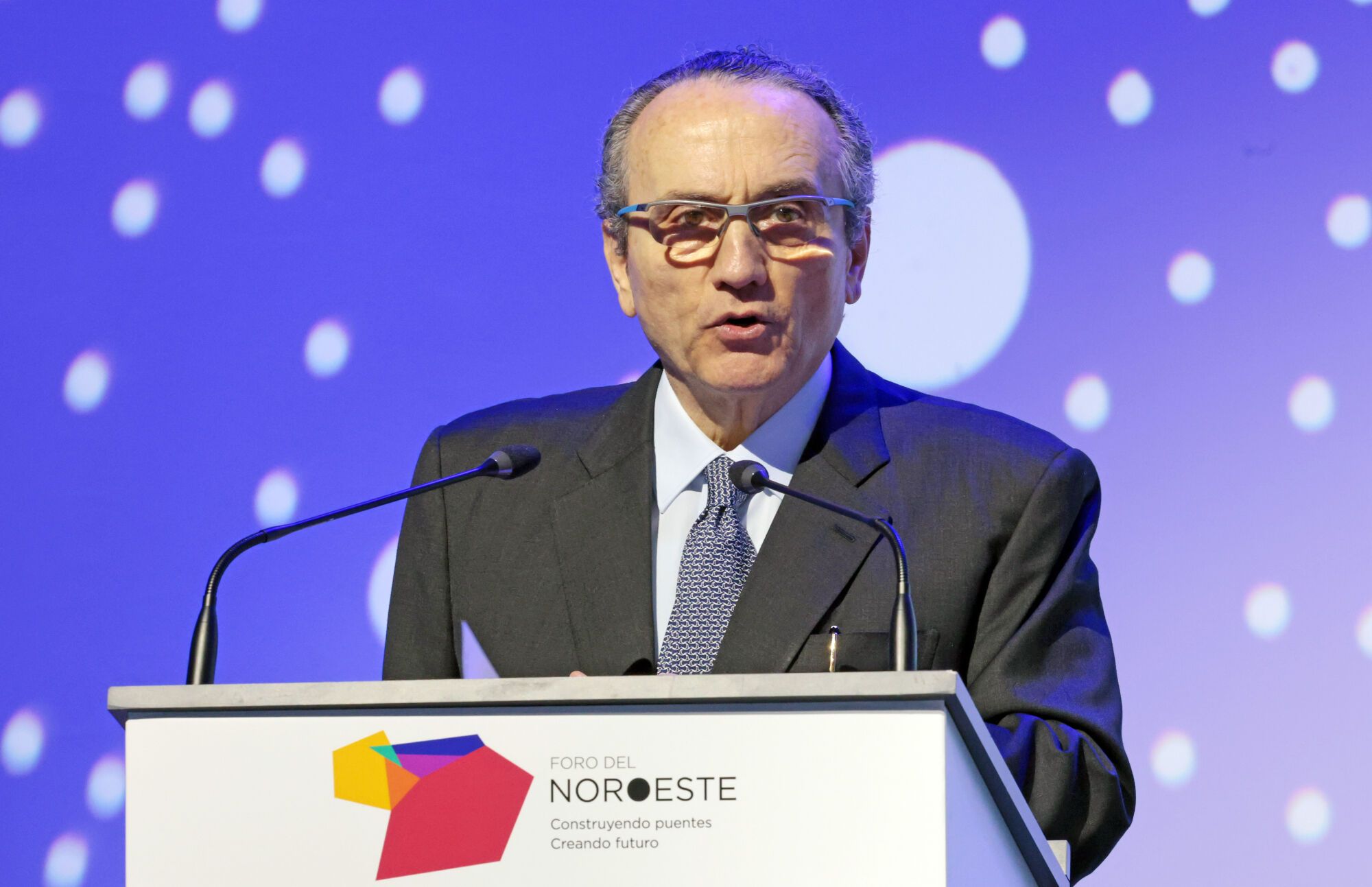 Javier Moll, presidente de Prensa Ibérica, durante su intervención en el Foro del Noroeste. 