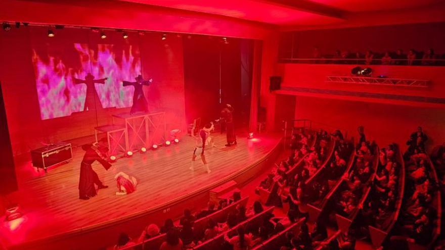 El espectáculo, hace dos días en O Carballiño. | |