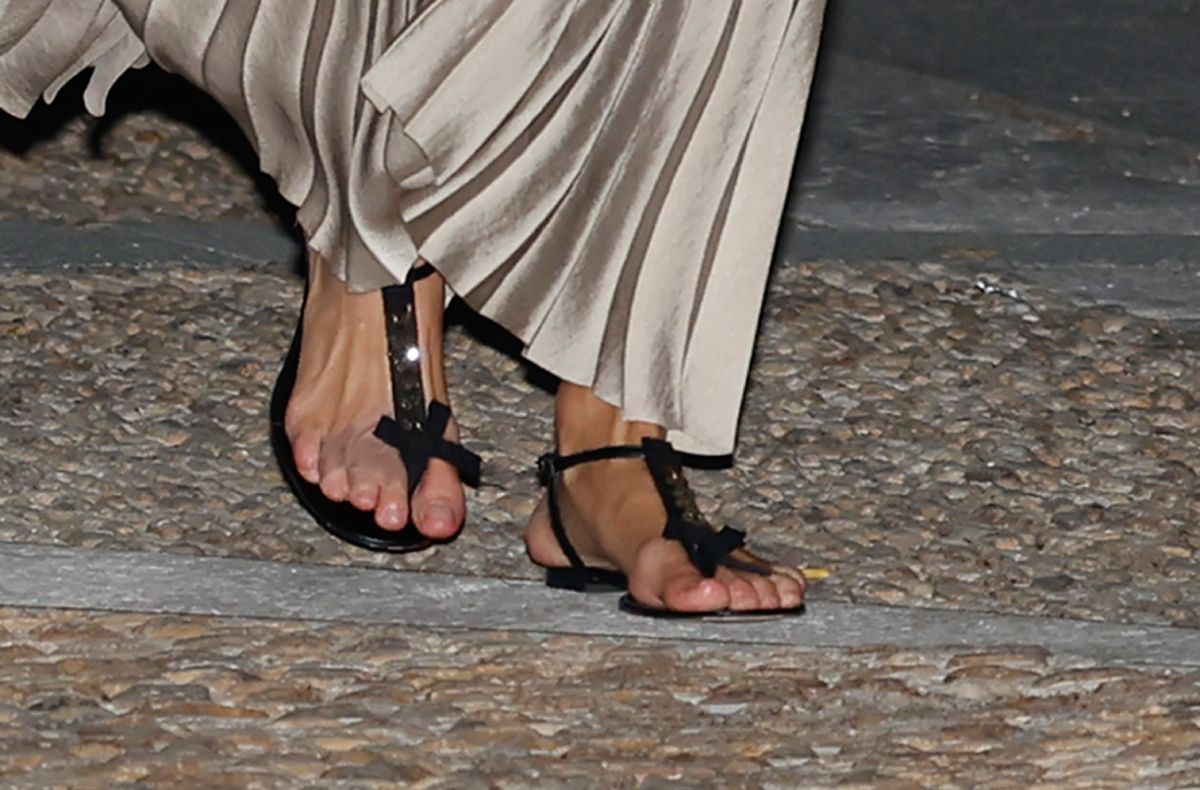 La reina Letizia nunca se pinta las uñas de los pies
