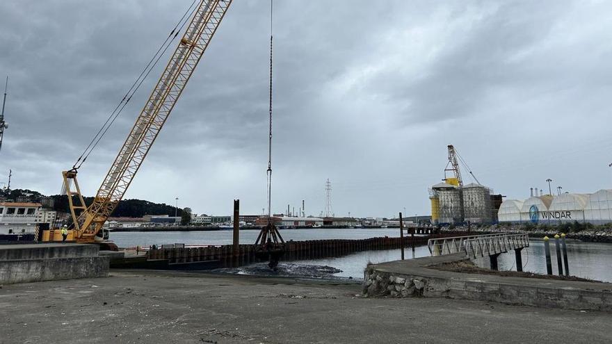 La unión de los muelles de Arcelor y Valliniello movilizarán 16.000 camiones