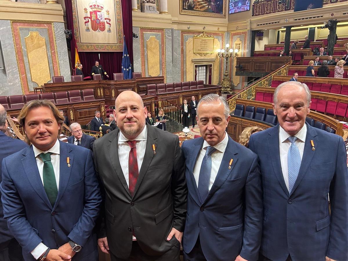 Galería de imágenes: Diputados y dirigentes de distinto signo político de Castellón, con el Papa