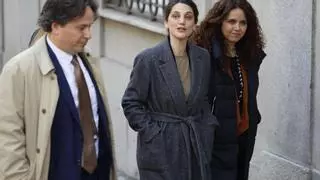 El juez del Supremo ve "fisuras" en el testimonio de la asesora de Moncloa que envió el correo del novio de Ayuso pero descarta el delito