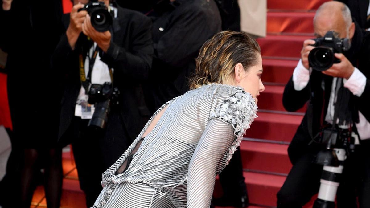 Kristen Stewart se quita los tacones en Cannes