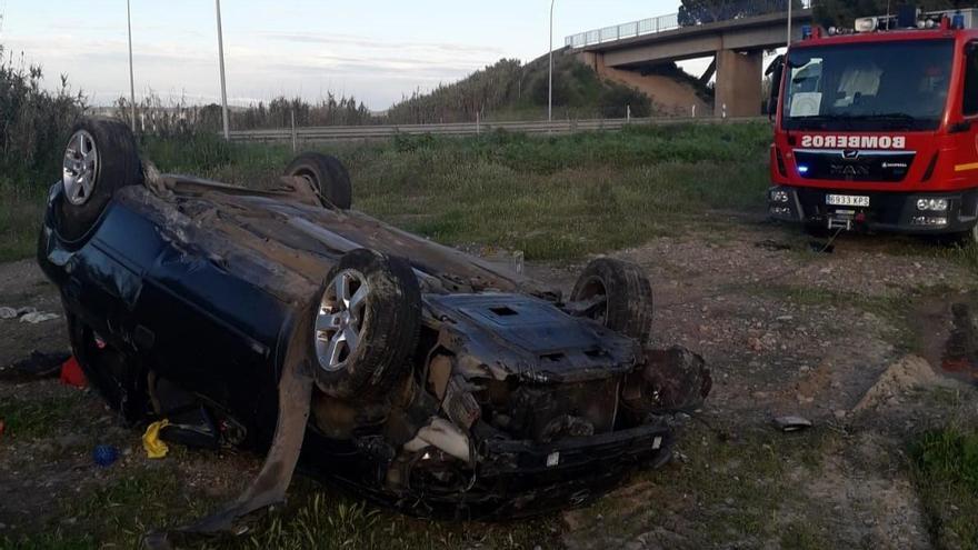 Un herido en un aparatoso accidente en Alagón