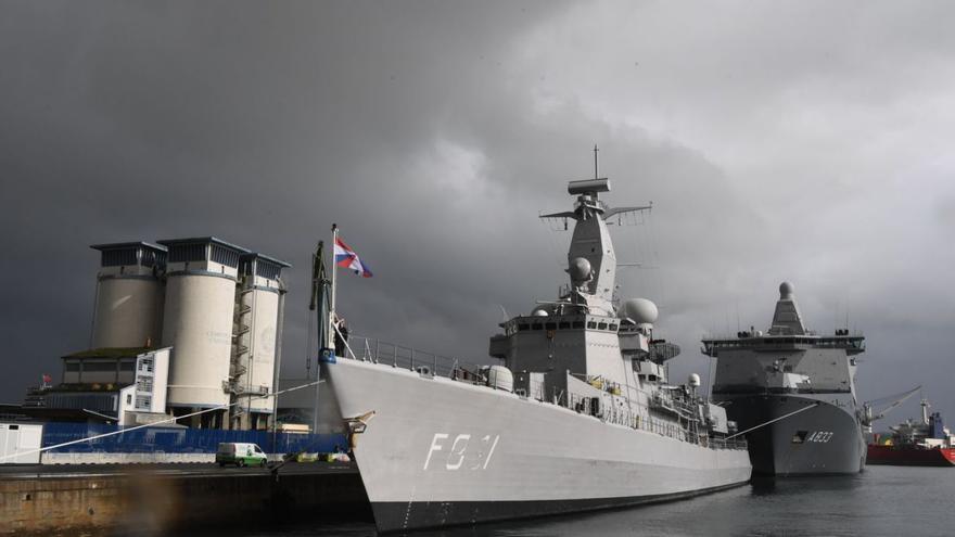 La Armada holandesa toma el puerto de A Coruña