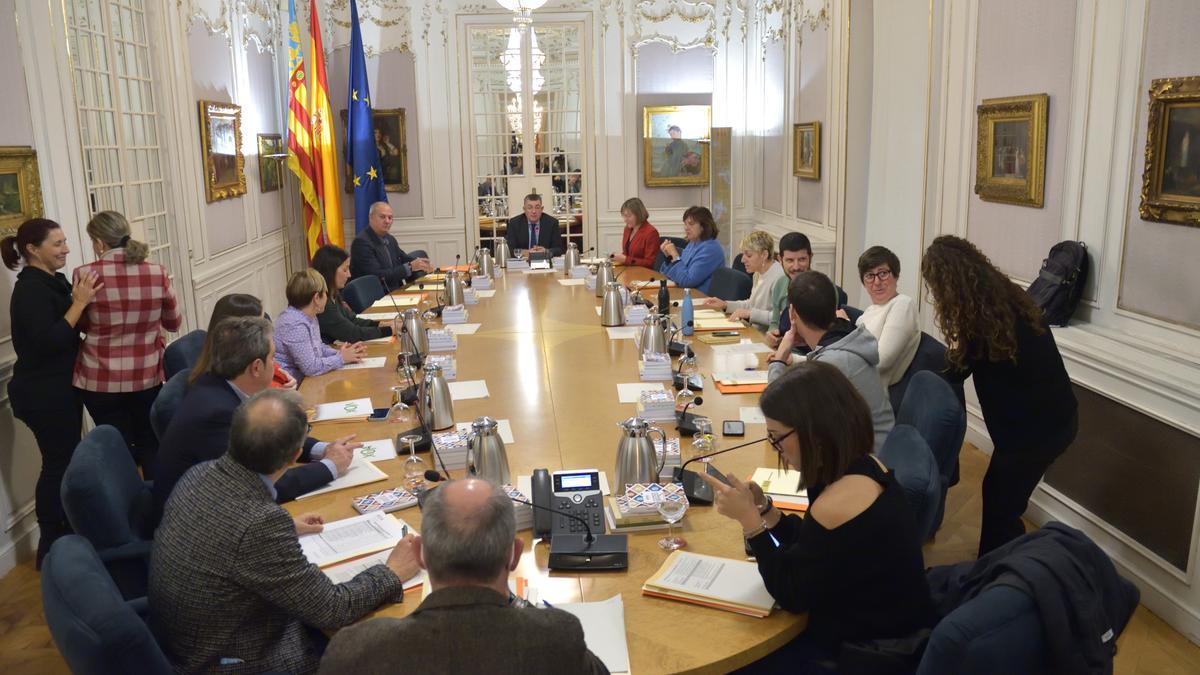 Celebración de la junta de portavoces, ayer, de los grupos que tienen representación en el Parlamento autonómico