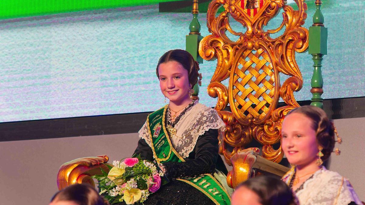 Magdalena 2026: Galania infantil a la reina Ana a ritme de ‘La bella i la bèstia’ en un Palau de conte