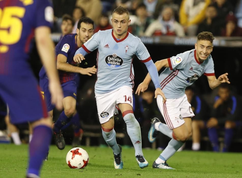 Las mejores imágenes del partido disputado hoy en Balaídos entre el Celta y el Barça