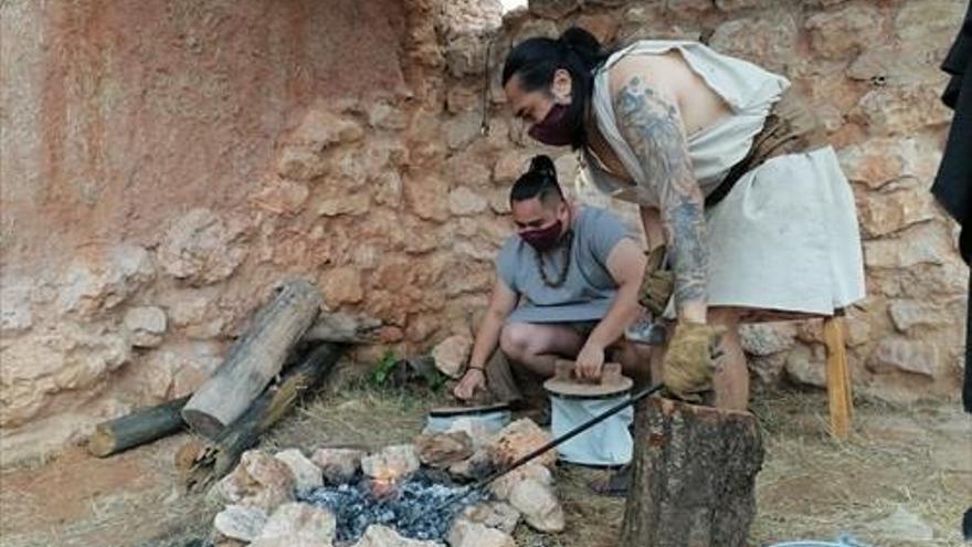 El parque arqueológico El Cabo de Andorra vuelve a la época íbera con visitas guiadas teatralizadas