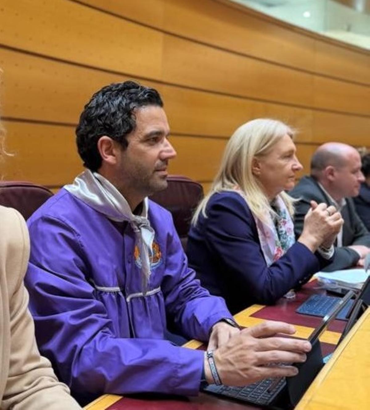 El senador, Juan Antonio Sagredo.