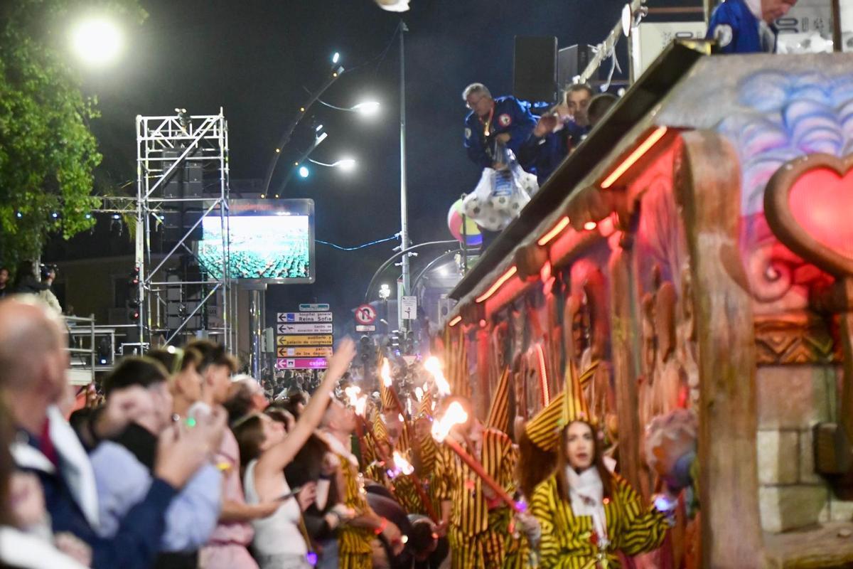 Las mejores imágenes del desfile del Entierro de la Sardina