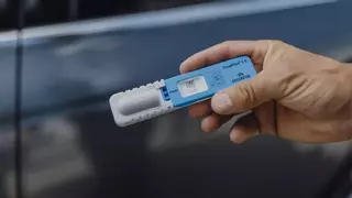 Así funcionan los test de detección de drogas en los controles de carretera