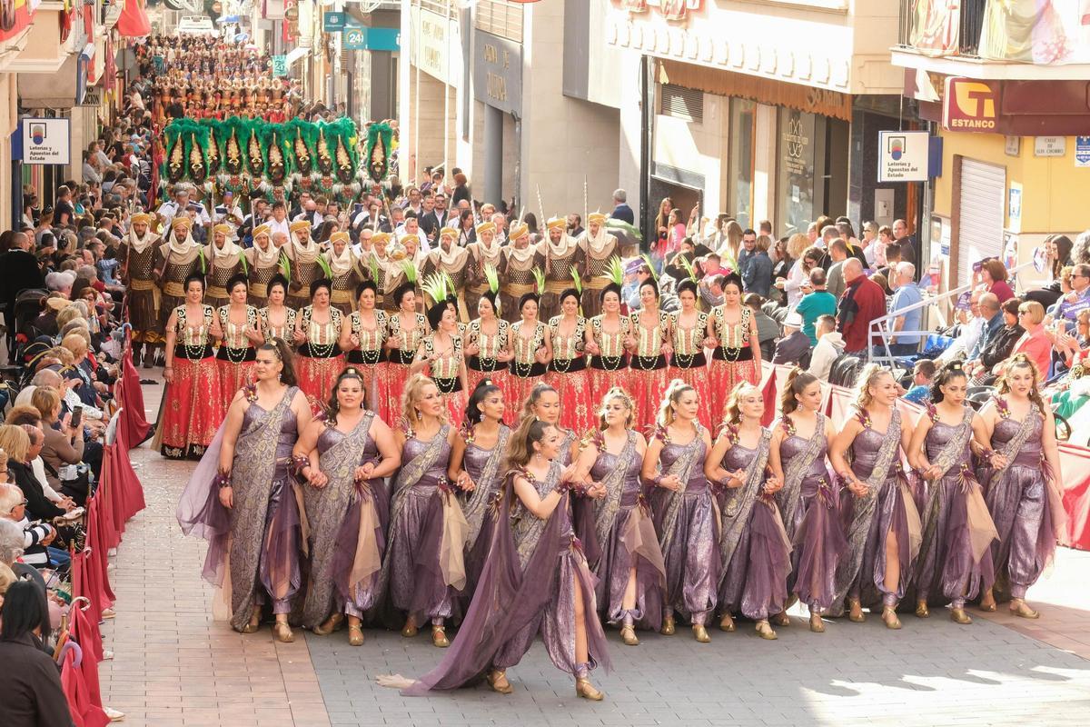 Así ha sido la Entrada Mora de las fiestas de Petrer Así ha sido la Entrada Mora de las fiestas de Petrer
