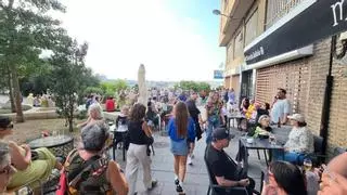 Así se vivió el eclipse en Eirís y otros barrios de A Coruña: “Ver cómo se hacía de noche fue guay, aunque no pudimos verlo en toda su plenitud, mereció la pena”