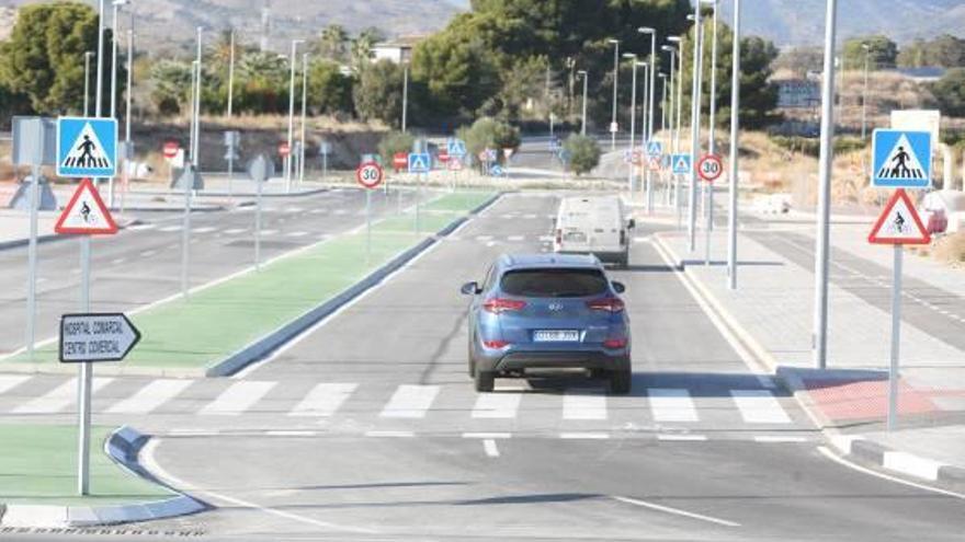 Abren al tráfico el nuevo acceso al hospital comarcal de La Vila