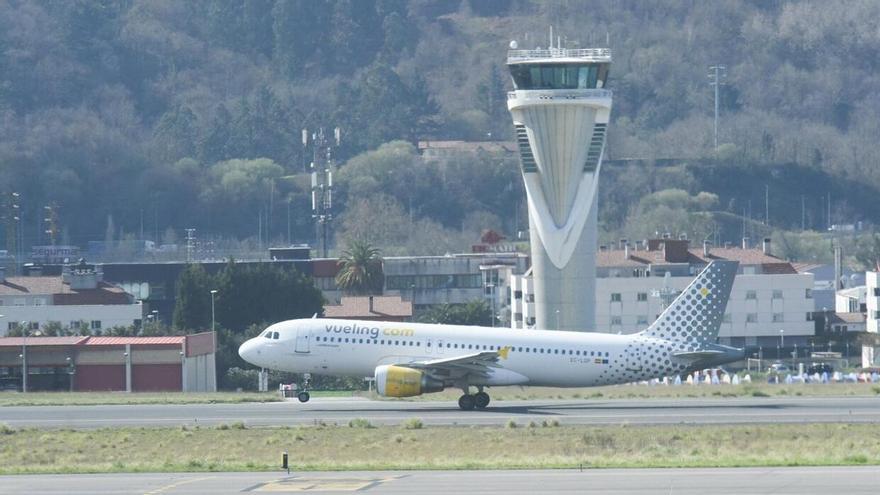 Condenan en Navarra a una aerolínea de bajo coste por facturar el equipaje de mano