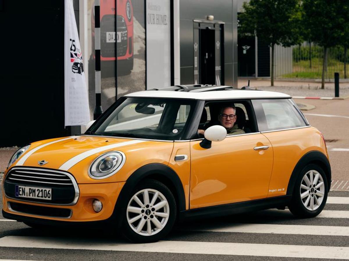 Un MINI Cooper D de leyenda: Peter Kirchoff alcanza el millón de kilómetros con el motor original