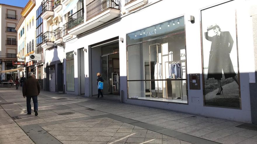 El comercio teme que el cierre de Zara baje la afluencia de clientes