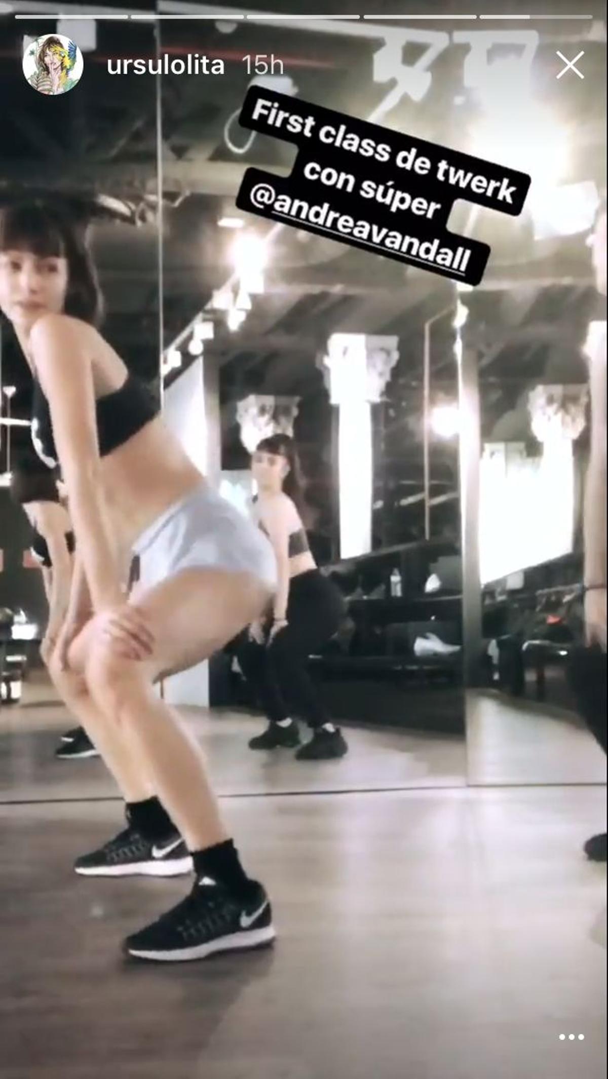 Úrsula Corberó en su primera clase de twerking