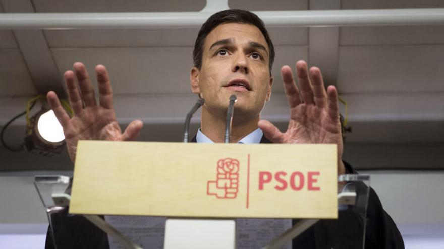 La majoria de l&#039;Executiva del PSOE dimiteix i obliga Pedro Sánchez a nomenar una gestora