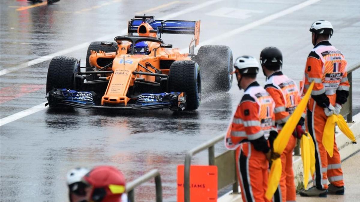 Fernando Alonso bajo la lluvia de Paul Ricard