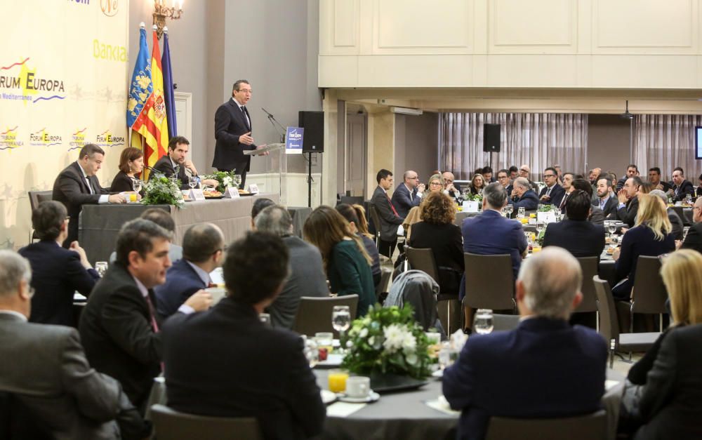 Toni Pérez saca pecho de sus logros ante la cúpula regional del PP y el sector hotelero