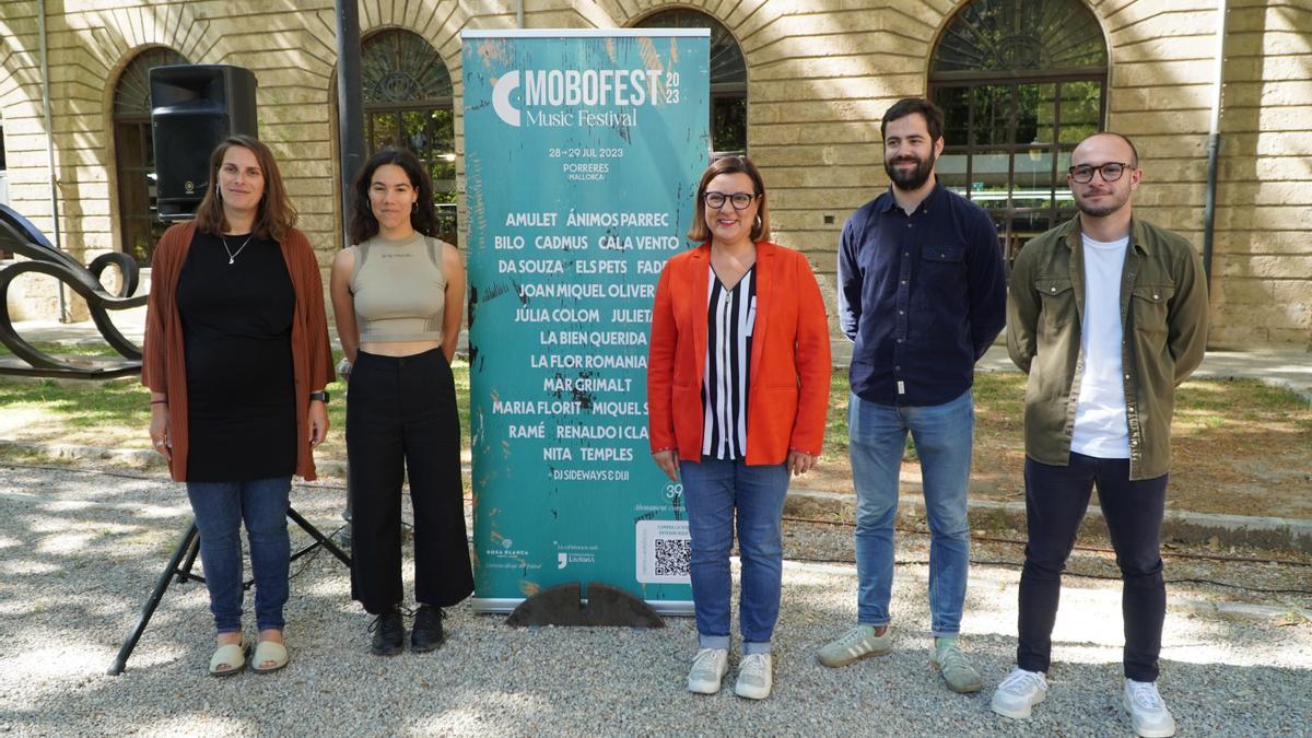 Maria Pastor, Mar Grimalt, Bel Busquets, Toni Jaume y Toni Sastre.