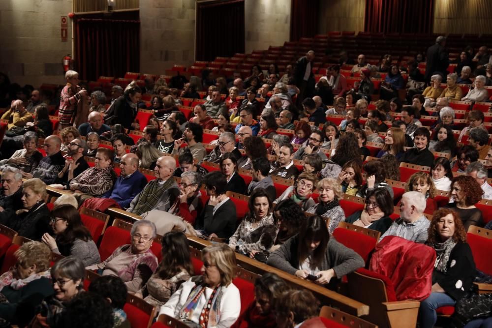 Actuación en Gijón del colectivo musical "Muyeres"