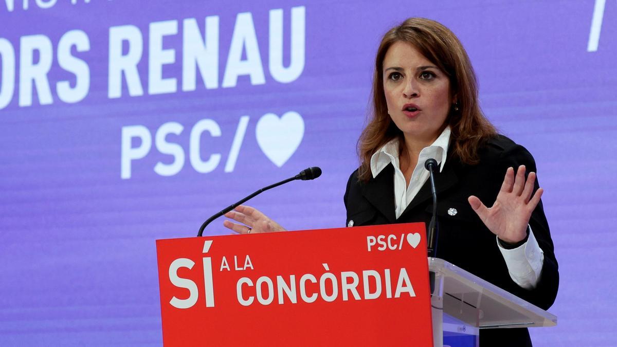 Adriana Lastra: "El PP de Casado es una amenaza contra las mujeres"