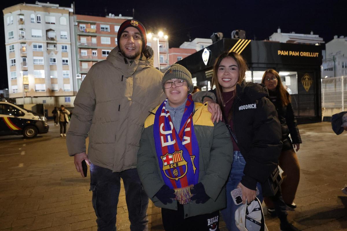 Galería | La lluvia respeta en el SkyFi Castalia y gran ambiente para ver el Barcelona-Athletic de la Supercopa