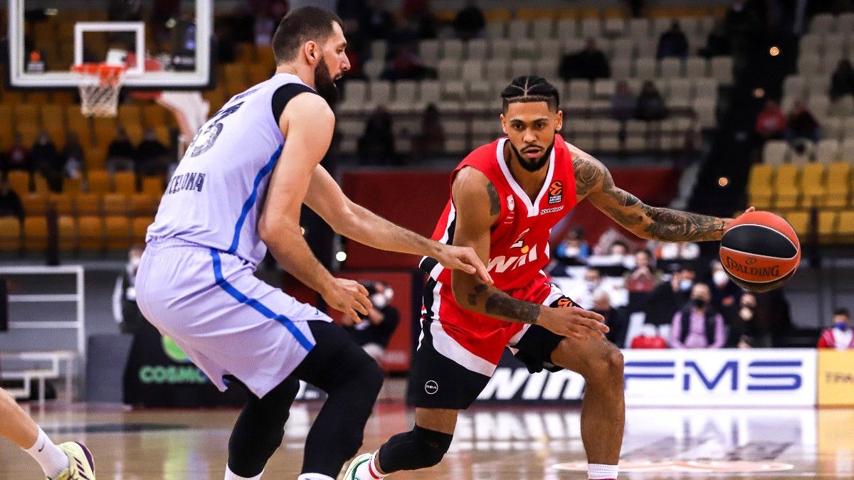 Mirotic, en el duelo ante Olympiacos