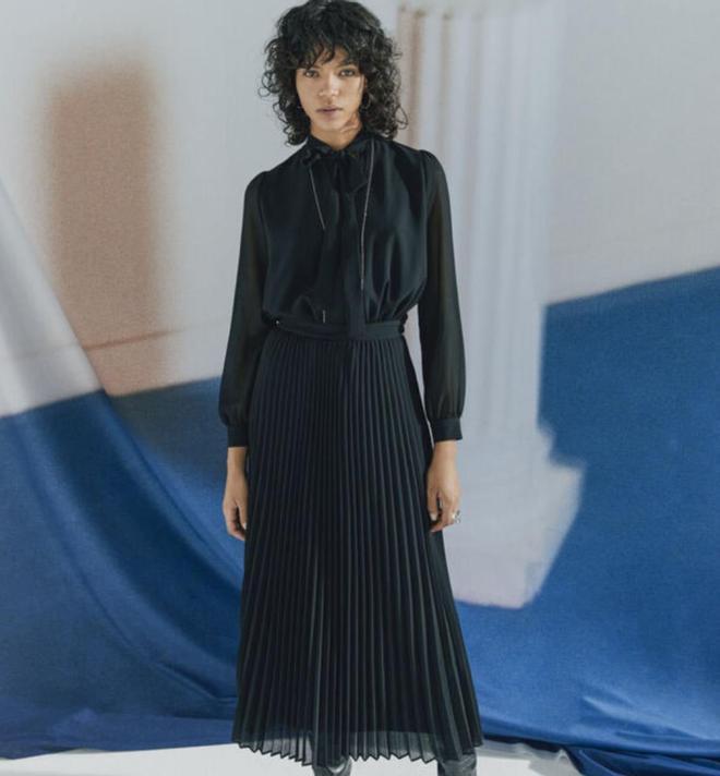Vestido ligero con falda plisada de IKKS
